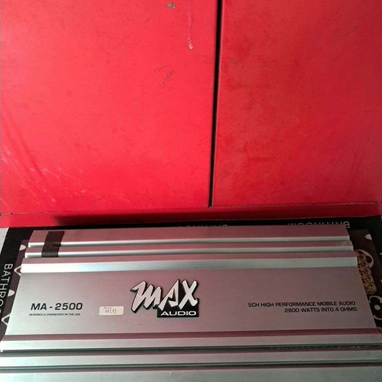 POWER MAX AUDIO MA 2500