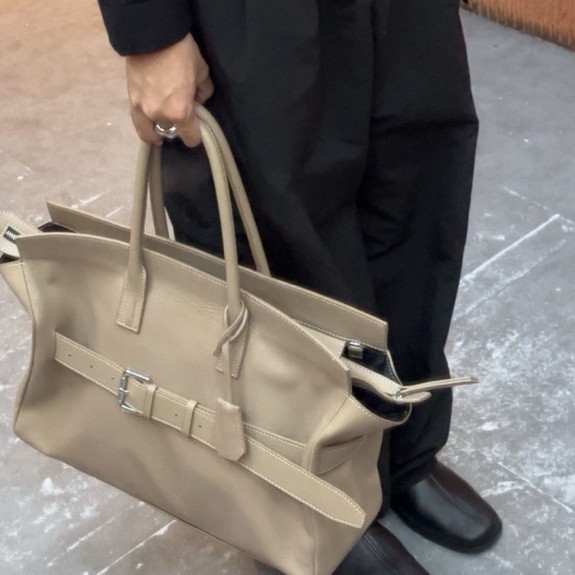 aesthetic pleasure affix bag beige nappa (PRELOVED)
