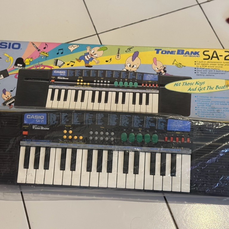 Keybord/piano casio sa-21