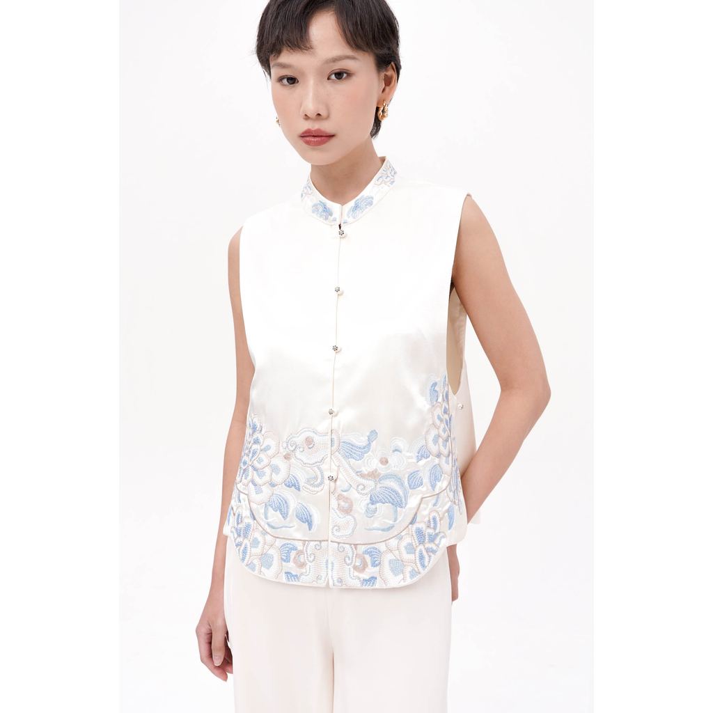LOVE AND FLAIR - Ruhai Qipao Vest In White-Blue