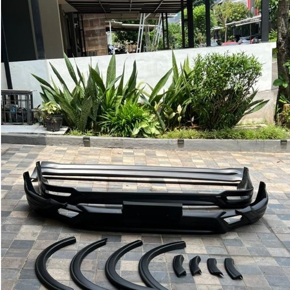 Bodykit Venturer Facelift Fullset
