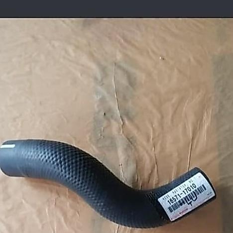 Selang Hose Radiator Atas Landcruiser 80 Vx80 Lc80