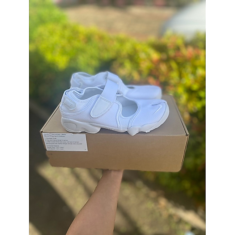 Nike Air Rift White Pure Platinum Size 35.5 36.5 38 39 40.5