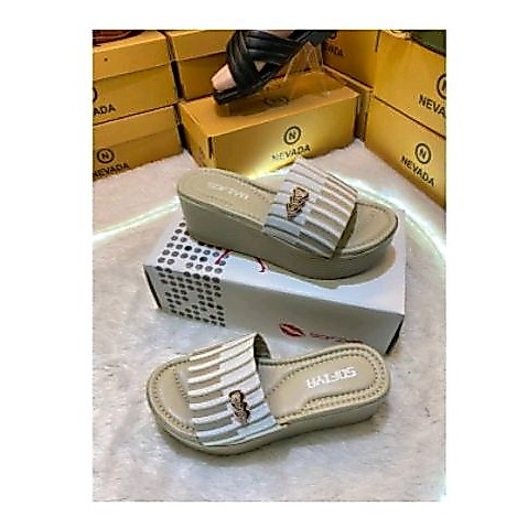 Sandal Wedges Sofiya/sandal wanita sofiya/sandal promo wanita/sandal wanita murah/sandal sofiya