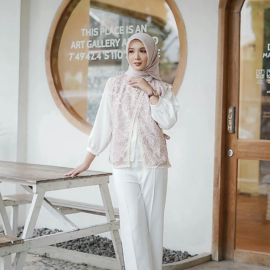 Delova Wardrobe - VEST CIANA Brukat Mawar Rompi Modern Casual | Vintage Bordir Premium Outfit Atasan Wanita Outer Tali Renda Luaran Baju Pakaian Tulle Tile Lace Brokat Prada Viral Lebaran Raya Kebaya Kondangan Wisuda Kekinian Simple Elegan Chinese