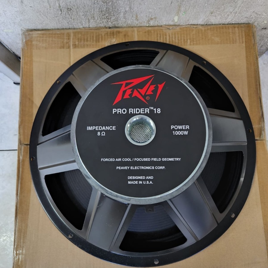 Speaker komponen peavey pro rider 18inch 1000watt