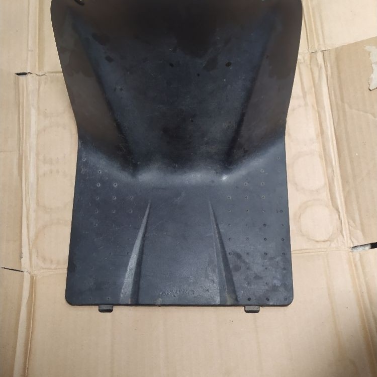 cover tutup mesin bawah jok Honda Genio bekas original