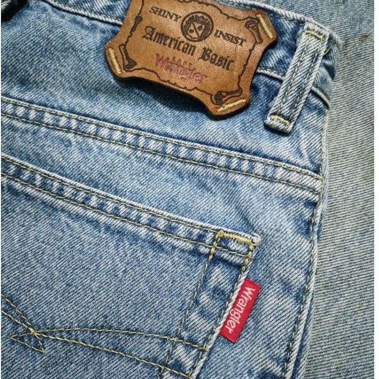 jeans wanita WRANGLER LADY standar