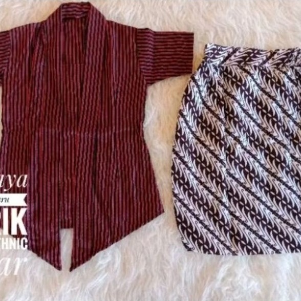 KEBAYA KUTUBARU LURIK ANAK LENGAN PENDEK [027]