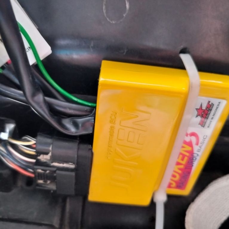 Juken 5 racing turbo pin 33. mio m3, soul gt, fino fi