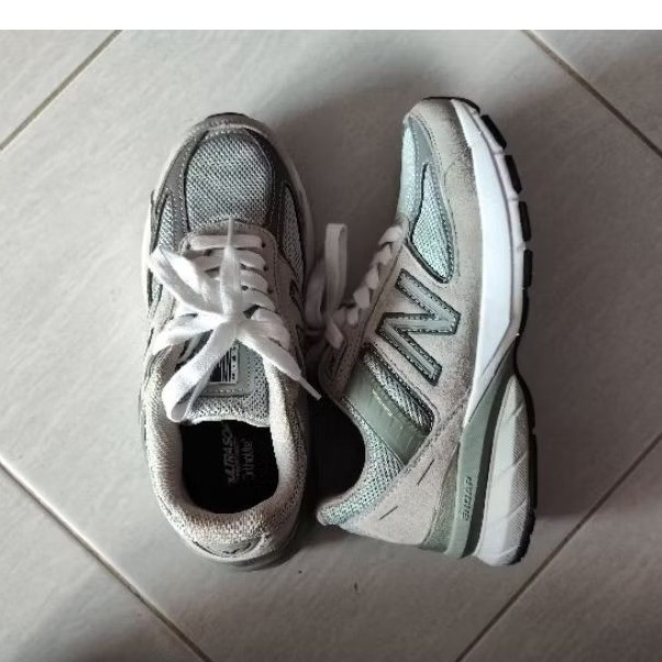 [BACA DESKRIPSI] SEPATU SECOND NEW BALANCE NB 990 V5