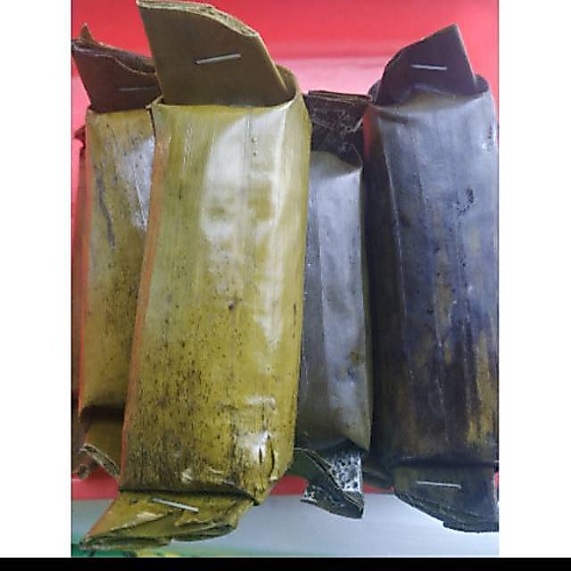 Lontong isi oncom dan sayuran murah meriah
