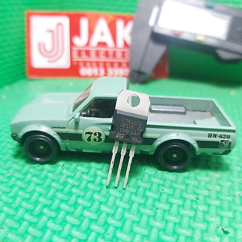 Ic L 7815 original ST