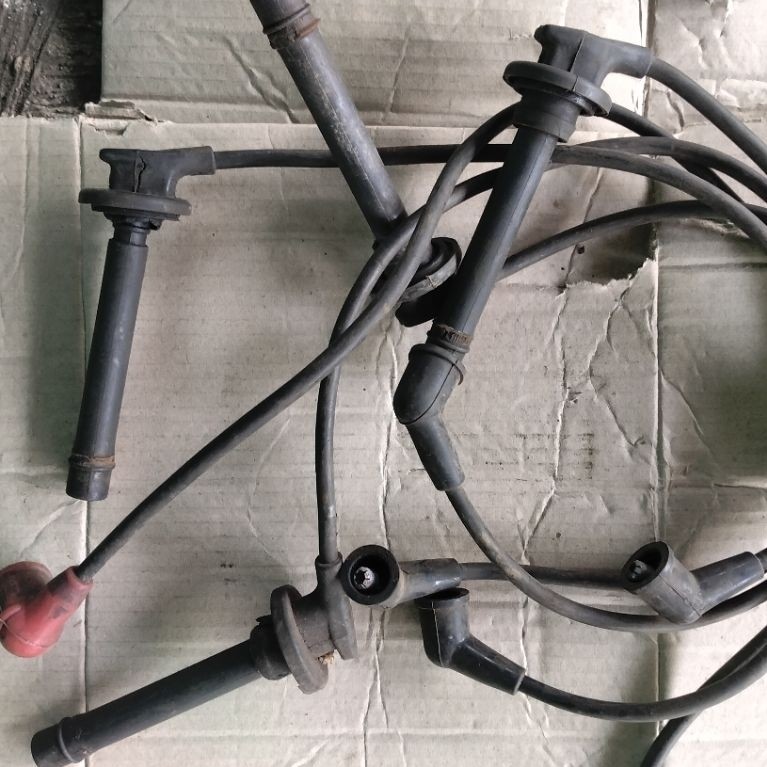 kabel busi mobil zebra 1.3 original copotan
