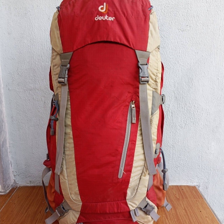 Deuter Futura Vario 45+10 SL