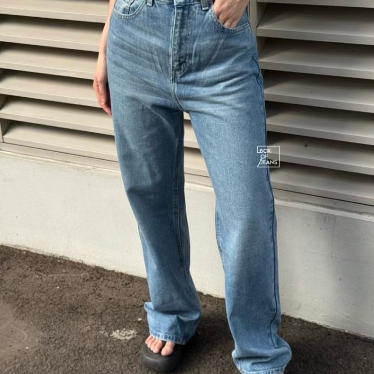 Preloved Boxofjeans LEA Highwaist Baggy Jeans - LIGHT BLUE