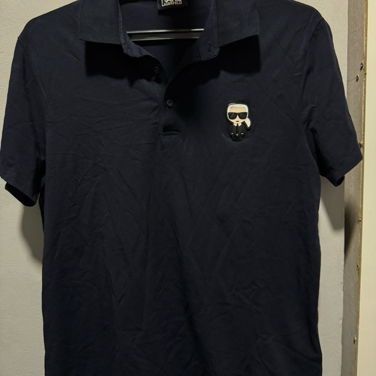 Kaos Polo Karl Lagerfeld Hitam Size M