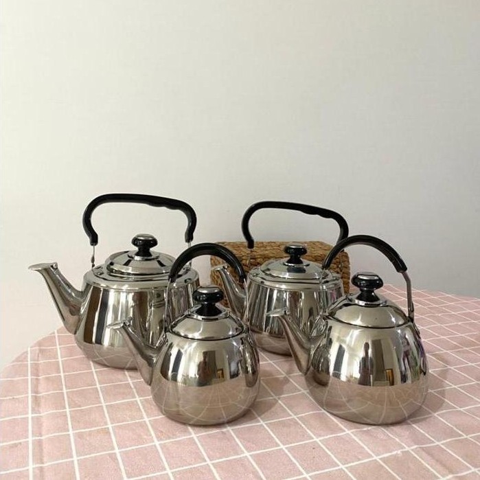 TEKO AIR BUNYI SIUL STAINLESS STEEL BAHAN TEBAL MERK BISTRO