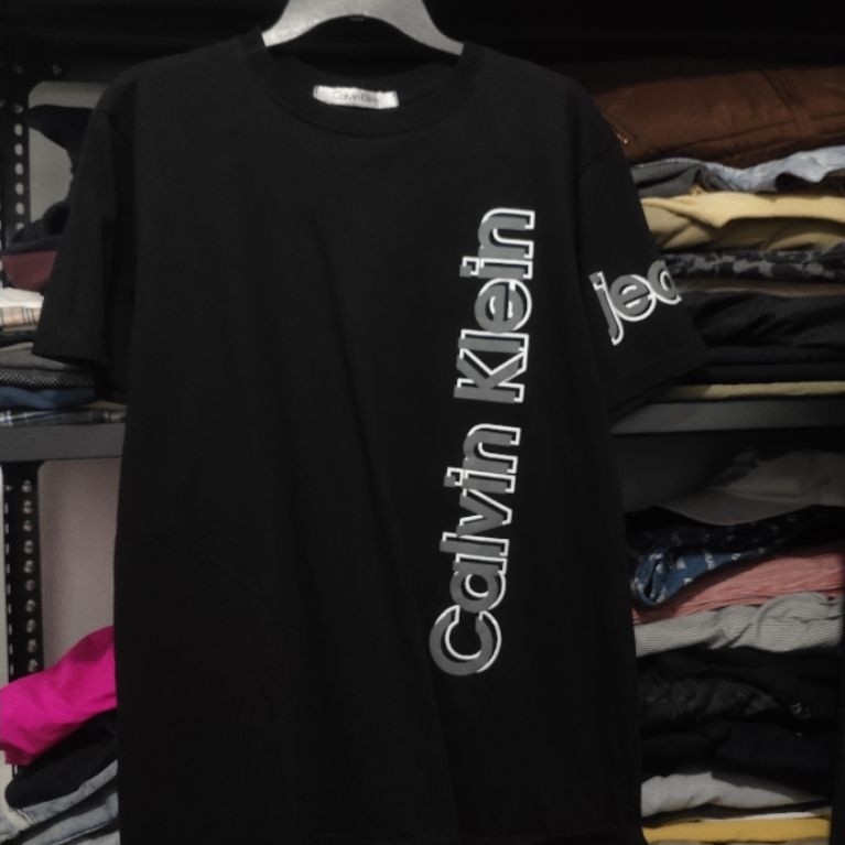 CalvinKlein T shirt second
