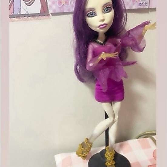 Preloved Monster High 13 Wishes Spectra (NO STAND)