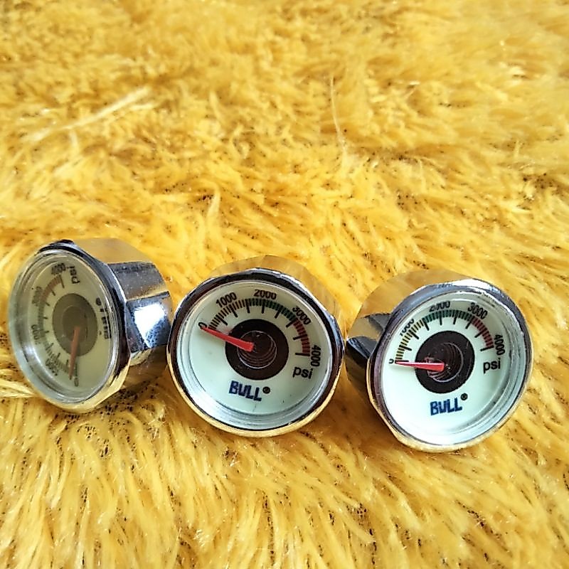Mano meter bull 4000 psi