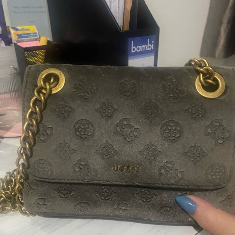 preloved shoulder bag guess