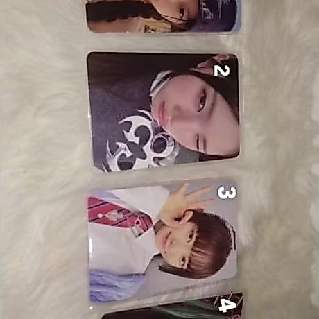 [BACA DESK] PC IVE, NEWJEANS, HEARTS2HEARTS/H2H - pc heeseung, rei, minji, juun & hanni bucket.