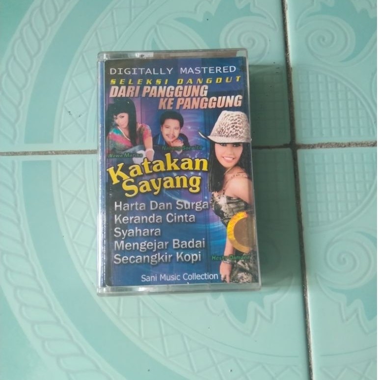 Kaset seleksi Dangdut dari panggung ke panggung