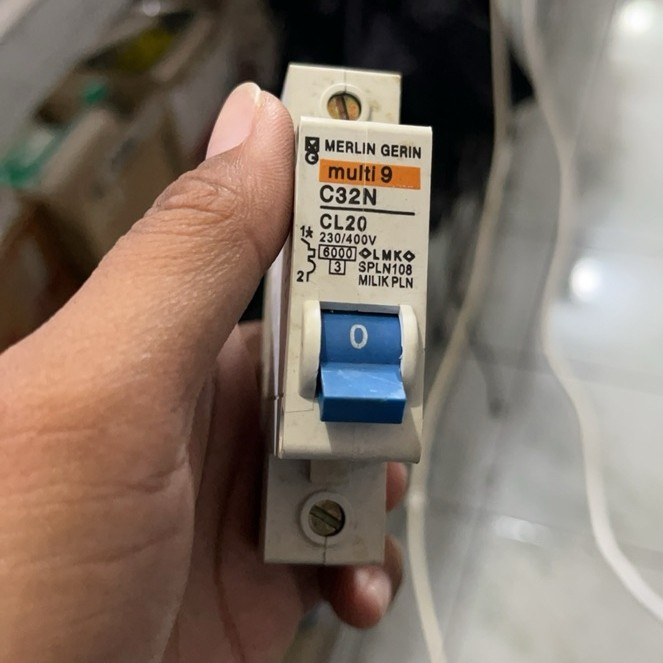 MCB MERLIN GERIN MULTI 9 C32N / CL20 / 32A