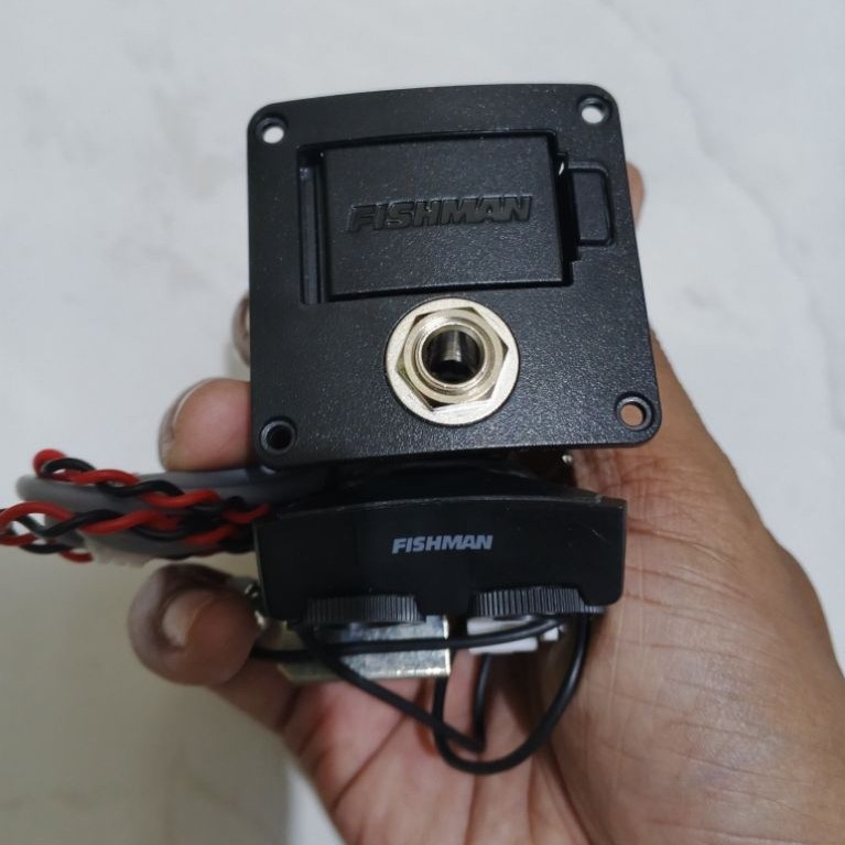 preamp gitar akustik Fishman Sonytone original