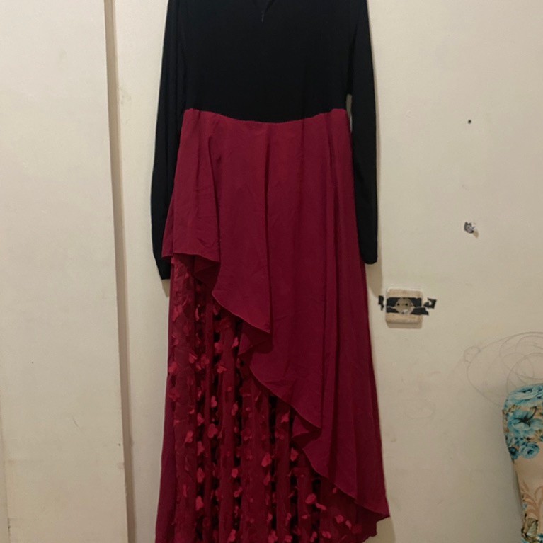 preloved gamis pesta qnanz