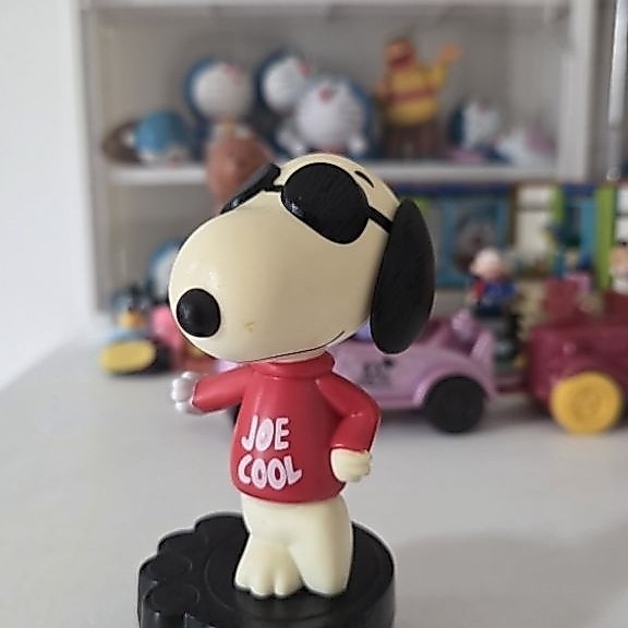 preloved figure pajangan snoopy