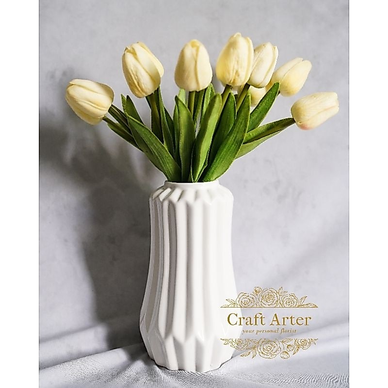 Vas Keramik Aesthethic/ Vas Stella/ Vas Unik/ Vase Minimalis