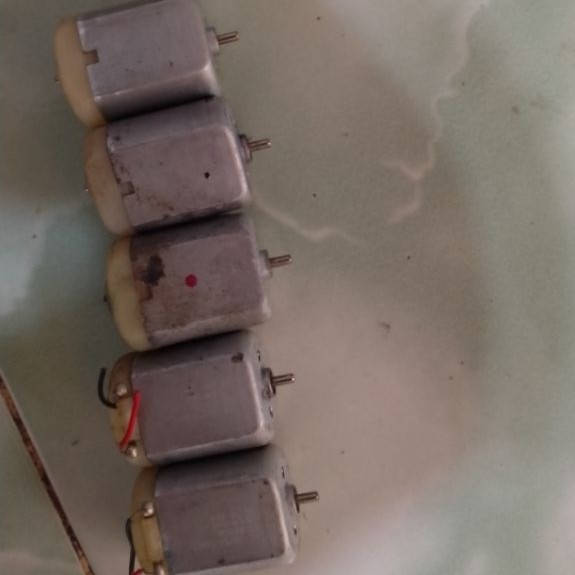 TERMURAHdinamo 12v khusus lampu layangan