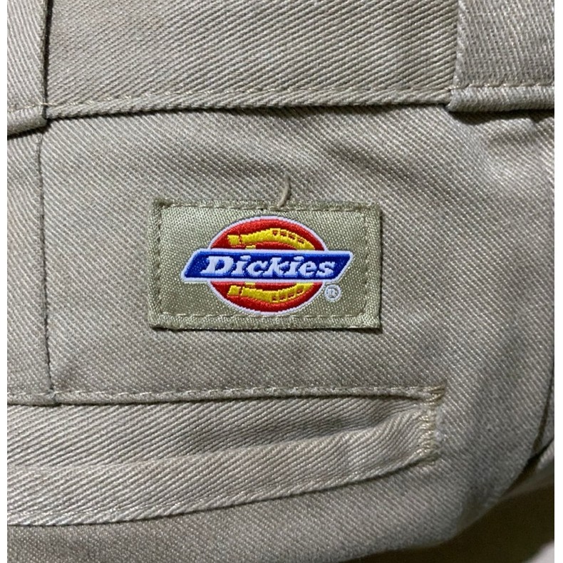 celana dickies abu-abu dan cream