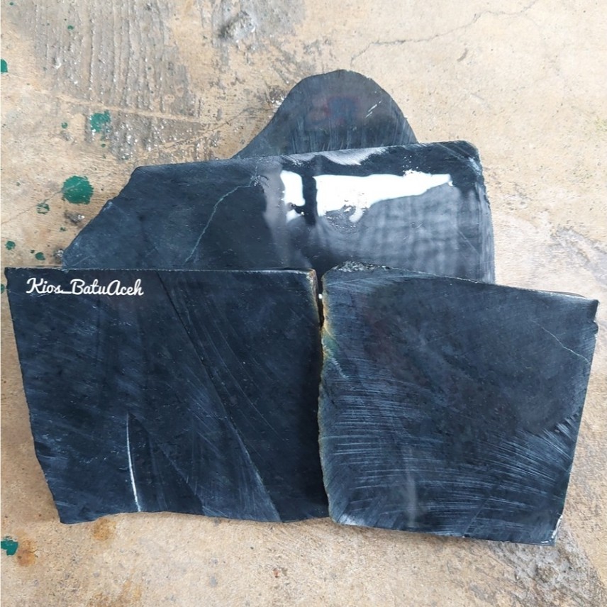 Batu Giok Black Jade Hitam Original Asli Aceh 1 Kg