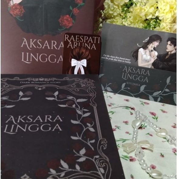 NOVEL AKSARA LINGGA