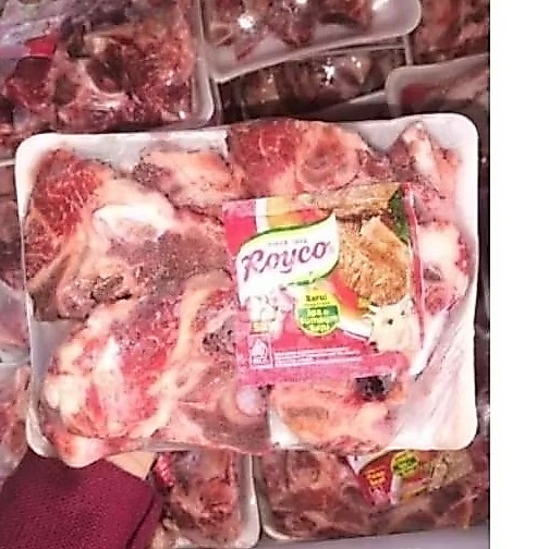 Daging Iga Gondrong Sapi 1KG - Daging Tebal, Halal, Fresh