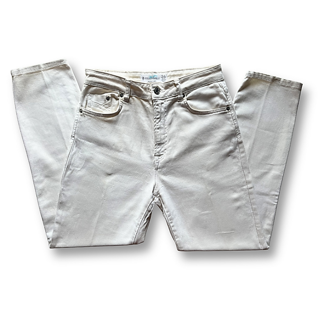 Stradivarius broken white jeans
