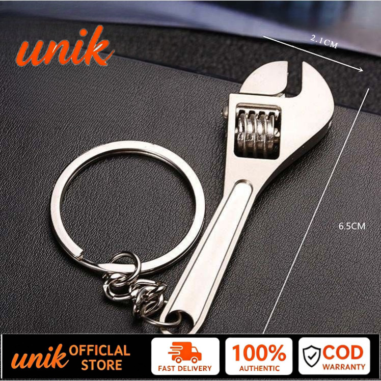 Gantungan Kunci Wrench Mini Bahan Logam Alat Tukang Unik