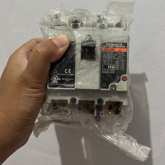 MCCB Fuji Electric EA33AC 20A 3 Phase
