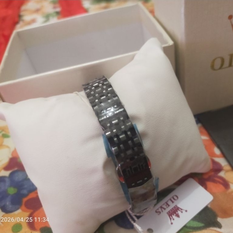 Jam tangan olevs original