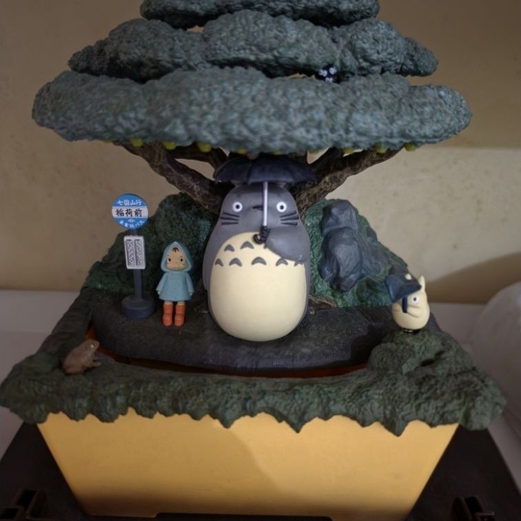 totoro bonsai