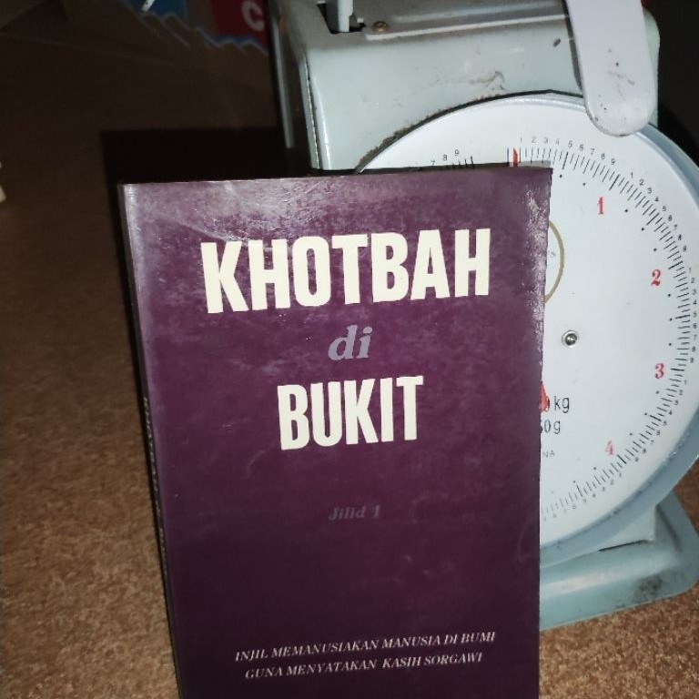 BUKU kristen khotbah di bukit