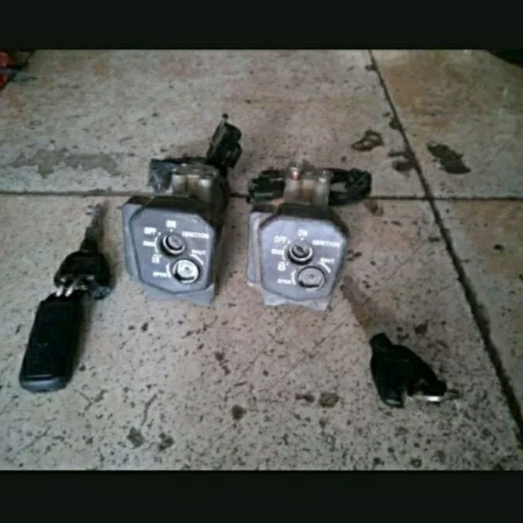 KUNCI KONTAK KONTAK CB NEW CB 150 R LED NEW CB 150 R LED ORIGINAL COPOTAN