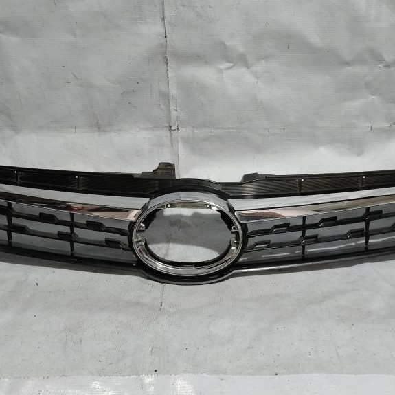Grill grille Toyota Camry 2015