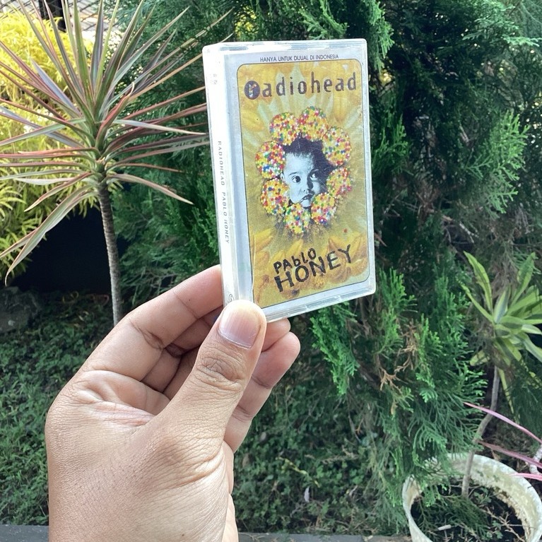 kaset pita radiohead album pablo honey