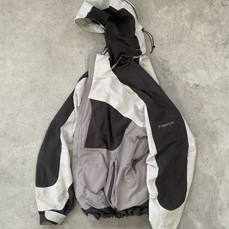 COLUMBIA TITANIUM OMNITECH OUTDOOR JACKET