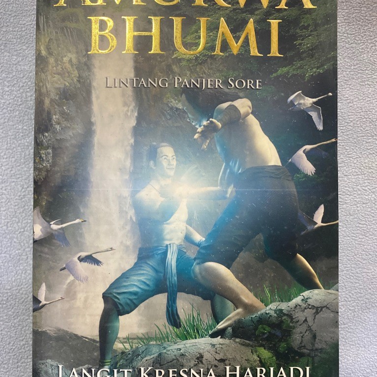 Buku Original AMURWA BHUMI  LINTANG PANJER SORE - LANGIT KRESNA HARIADi