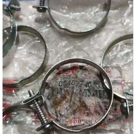 clamp klem kleman intake manipul karburator Suzuki TS125 TS 125 original SGP japan